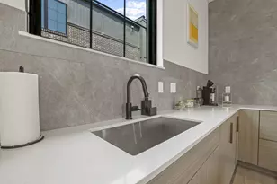 466 South Ln, Columbus, OH 43206 - Photo 21