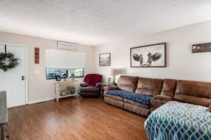 3558 Kinsale Head Dr, Columbus, OH 43221 - Photo 5