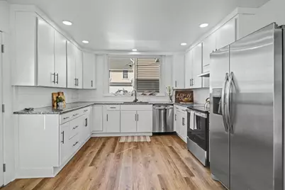 513 S Poplar Street, Bucyrus, OH 44820 - Photo 9