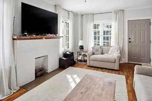 1049 Charles St, Zanesville, OH 43701 - Photo 9