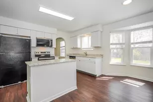 1372 Stanwix Ct, Columbus, OH 43223 - Photo 5