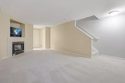 998 Hartford Village Boulevard #998, Columbus, OH 43228 - Photo 23