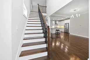 8057 Pleasant Dr, Dublin, OH 43016 - Photo 3