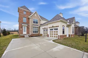 8057 Pleasant Dr, Dublin, OH 43016 - Photo 1