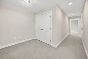 8057 Pleasant Dr, Dublin, OH 43016 - Photo 19