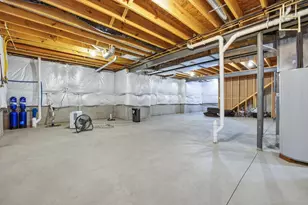 8057 Pleasant Dr, Dublin, OH 43016 - Photo 35