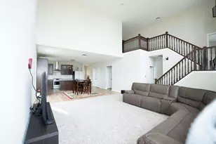 116 Maple Crst Dr, Lewis Center, OH 43035 - Photo 11