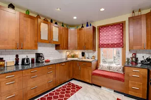 1076 Franklin Ave, Columbus, OH 43205 - Photo 7