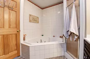 1076 Franklin Ave, Columbus, OH 43205 - Photo 29