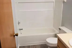 6423 Plankton Dr, Columbus, OH 43213 - Photo 15