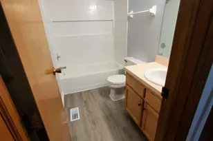 6423 Plankton Dr, Columbus, OH 43213 - Photo 17