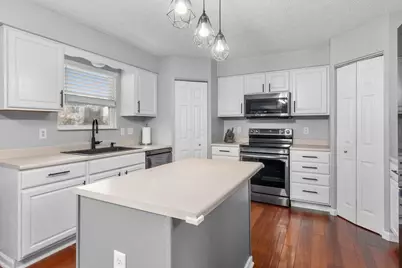 4040 Creekwood Drive, Lewis Center, OH 43035 - Photo 15