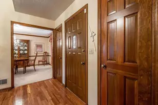 622 Brice Rd, Reynoldsburg, OH 43068 - Photo 5