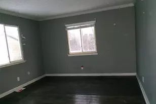 546 Emmit Ave, Columbus, OH 43228 - Photo 13