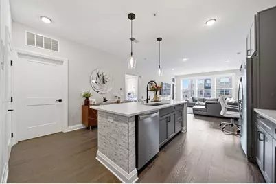 751 N 6th Street #205, Columbus, OH 43215 - Photo 3