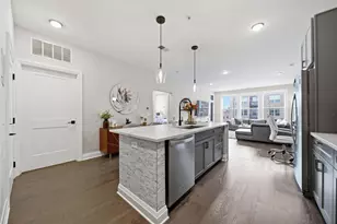 751 N 6th St, Columbus, OH 43215 - Photo 3