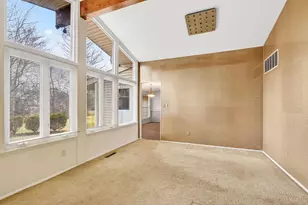 4260 Darbyshire Ct, Hilliard, OH 43026 - Photo 15