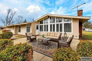 4260 Darbyshire Ct, Hilliard, OH 43026 - Photo 9