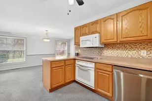 4260 Darbyshire Ct, Hilliard, OH 43026 - Photo 33