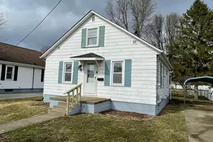 134 Rosewood Ave, Circleville, OH 43113 - Photo 1