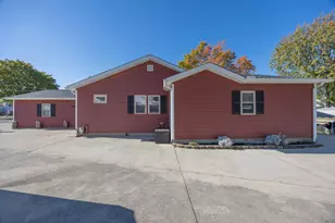 11543 Circle Dr, Lakeview, OH 43331 - Photo 7