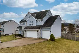 11 Wildflower Dr, Centerburg, OH 43011 - Photo 3