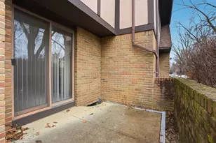 5348 Shannon Ln, Columbus, OH 43235 - Photo 3