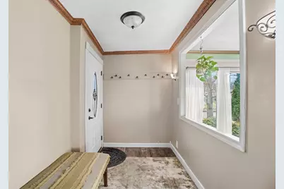 300 Dunbarton Road, Columbus, OH 43230 - Photo 3