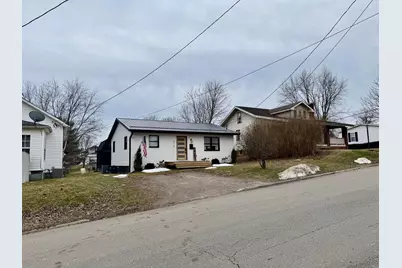 615 W Brown Street, New Lexington, OH 43764 - Photo 1