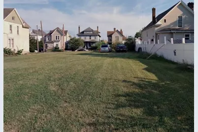 1144 E Hildreth Street, Columbus, OH 43203 - Photo 1