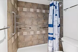 1000 Urlin Ave Ave, Columbus, OH 43212 - Photo 25