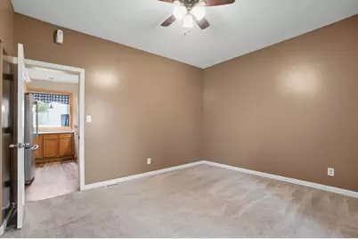 4840 Tschopp Road NE, Lancaster, OH 43130 - Photo 25