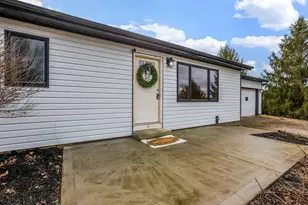 6615 Westfall Rd SW, Lancaster, OH 43130 - Photo 3