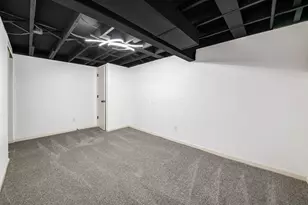 2350 Edenburgh Dr S, Columbus, OH 43219 - Photo 29