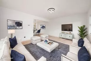 2350 Edenburgh Dr S, Columbus, OH 43219 - Photo 5