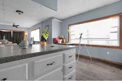 210 W High Street, Ashley, OH 43003 - Photo 31