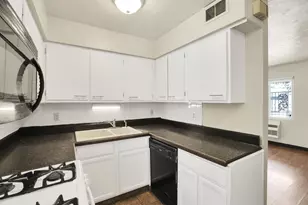 27 W 8th Ave, Columbus, OH 43201 - Photo 51