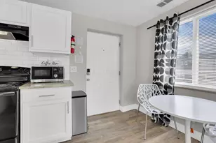 27 W 8th Ave, Columbus, OH 43201 - Photo 23