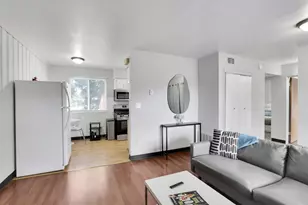 27 W 8th Ave, Columbus, OH 43201 - Photo 9