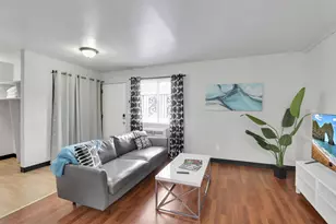 27 W 8th Ave, Columbus, OH 43201 - Photo 7