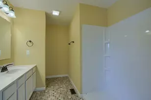 311 Elm St, New Straitsville, OH 43766 - Photo 23