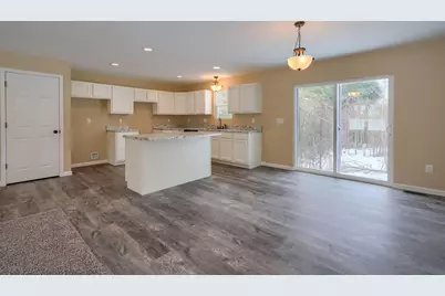 311 Elm Street, New Straitsville, OH 43766 - Photo 11