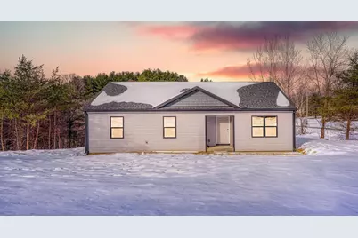 311 Elm Street, New Straitsville, OH 43766 - Photo 1