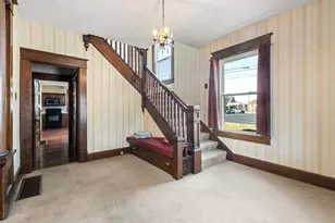 321 S Pickaway St, Circleville, OH 43113 - Photo 5