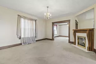 321 S Pickaway St, Circleville, OH 43113 - Photo 9