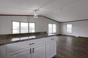 1100 Thornwood Dr SW, Heath, OH 43056 - Photo 15