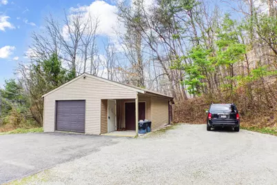 13500 Pleasant Valley Road, Rockbridge, OH 43149 - Photo 21