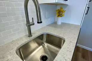 1046 Merrimar Cir N, Columbus, OH 43220 - Photo 7