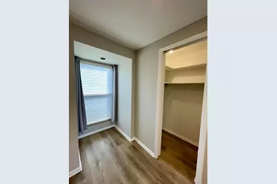 1046 Merrimar Circle N #I, Columbus, OH 43220 - Photo 11