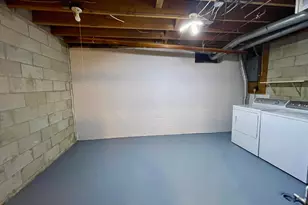 1046 Merrimar Cir N, Columbus, OH 43220 - Photo 31